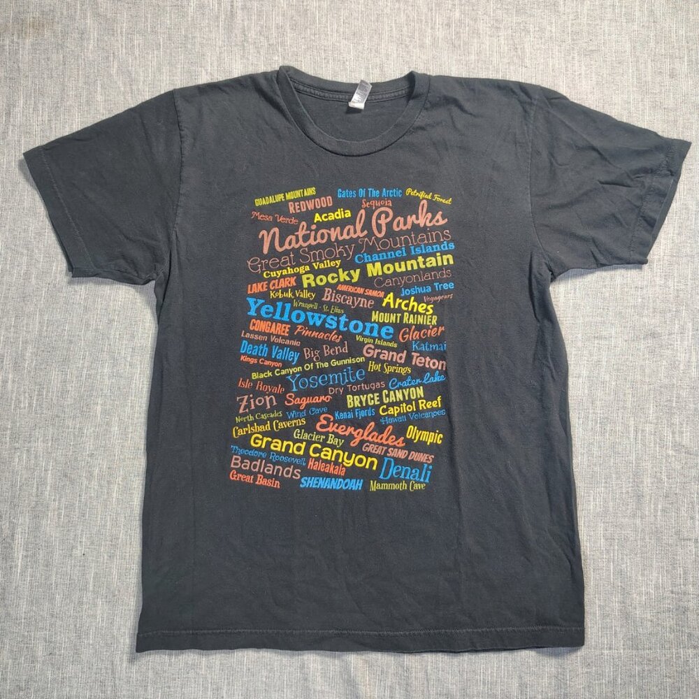 Vintage 2001 National Parks T-Shirt Size Large Cotton Big Spellout‎ Logo